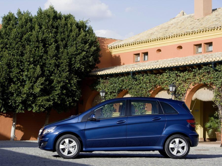  Mercedes-Benz B170 NGT 2008 года  (фото 10 из 25)